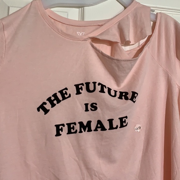 Distressed Active Top - Picture 3 of 4